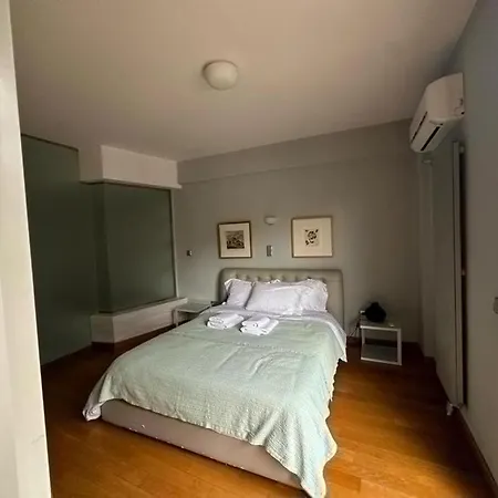 Spacious Stylish Flat At Acropolis Area! Apartment Athens